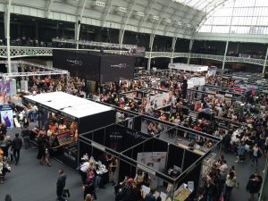 A million switching operations - your USB module endures every trade show
